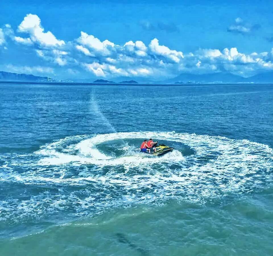 你愛上游艇,就更應該愛上摩托艇!