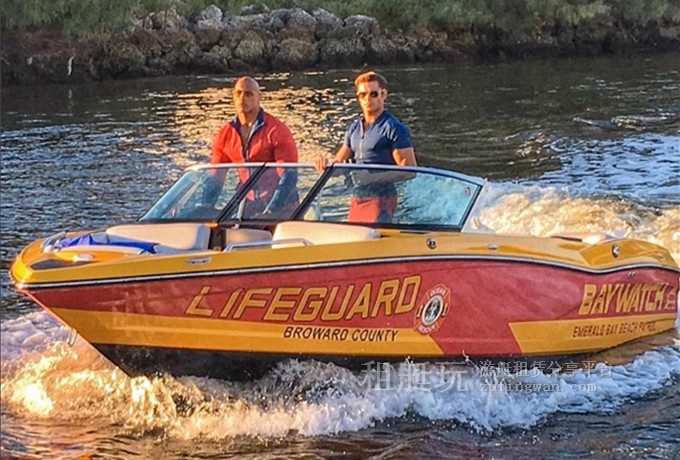 40位名人狂曬游艇度假照，你還在矜持什么？