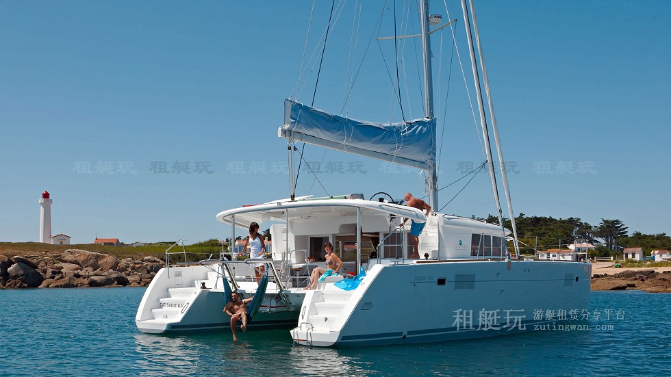 一起來看超實用的三亞“游艇旅游”攻略