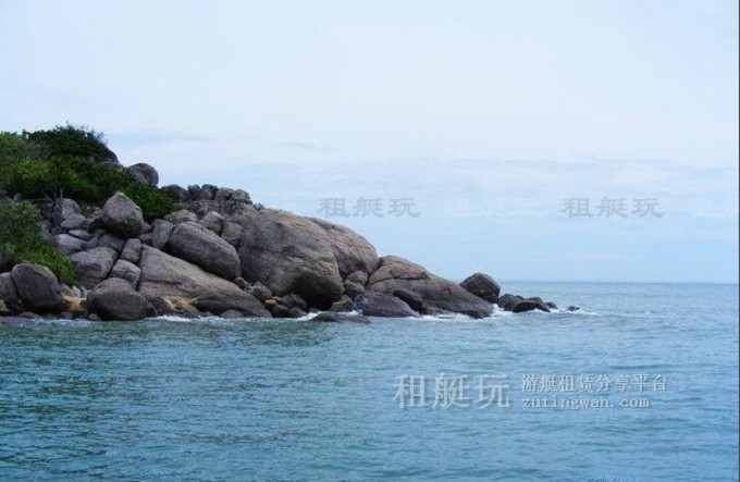 三亞海釣?zāi)康牡赝扑]，租艘釣魚(yú)艇去海釣吧！