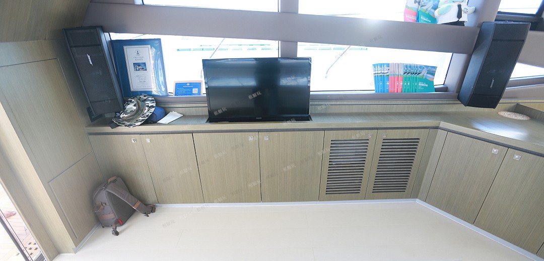 46英尺飛橋游艇 46英尺飛橋游艇